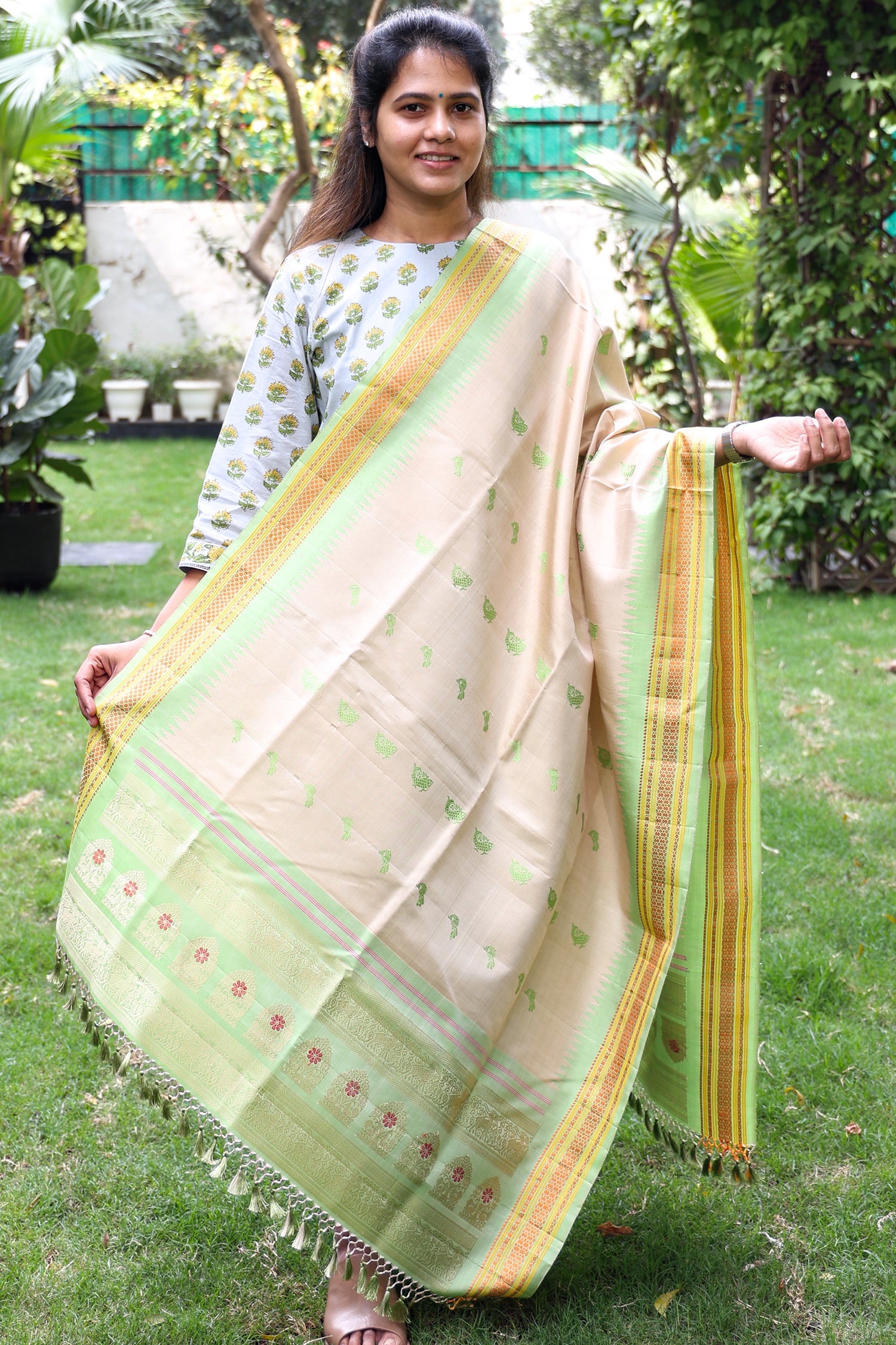 Beige green Dupatta