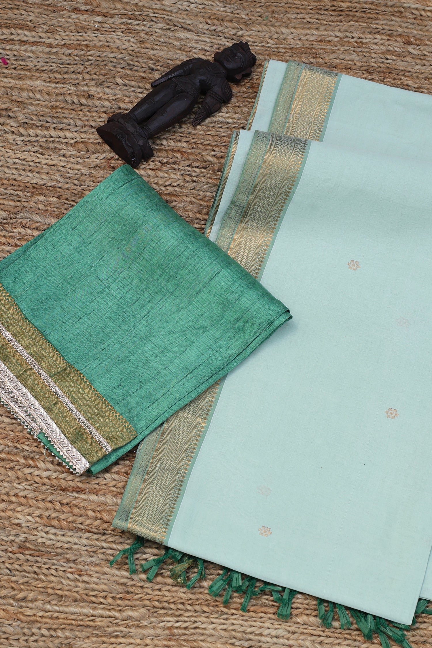 Light & dark green Mangalagiri Cotton Saree