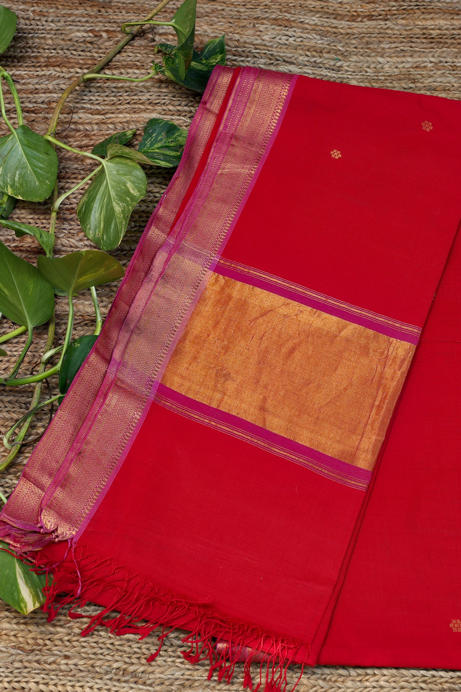 Red & Golden Mangalagiri Cotton Saree
