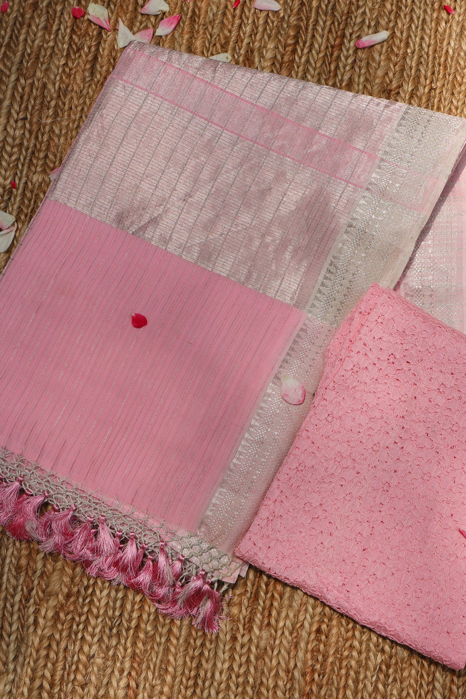 Baby Pink & Silver Check Mangalagiri Cotton Saree